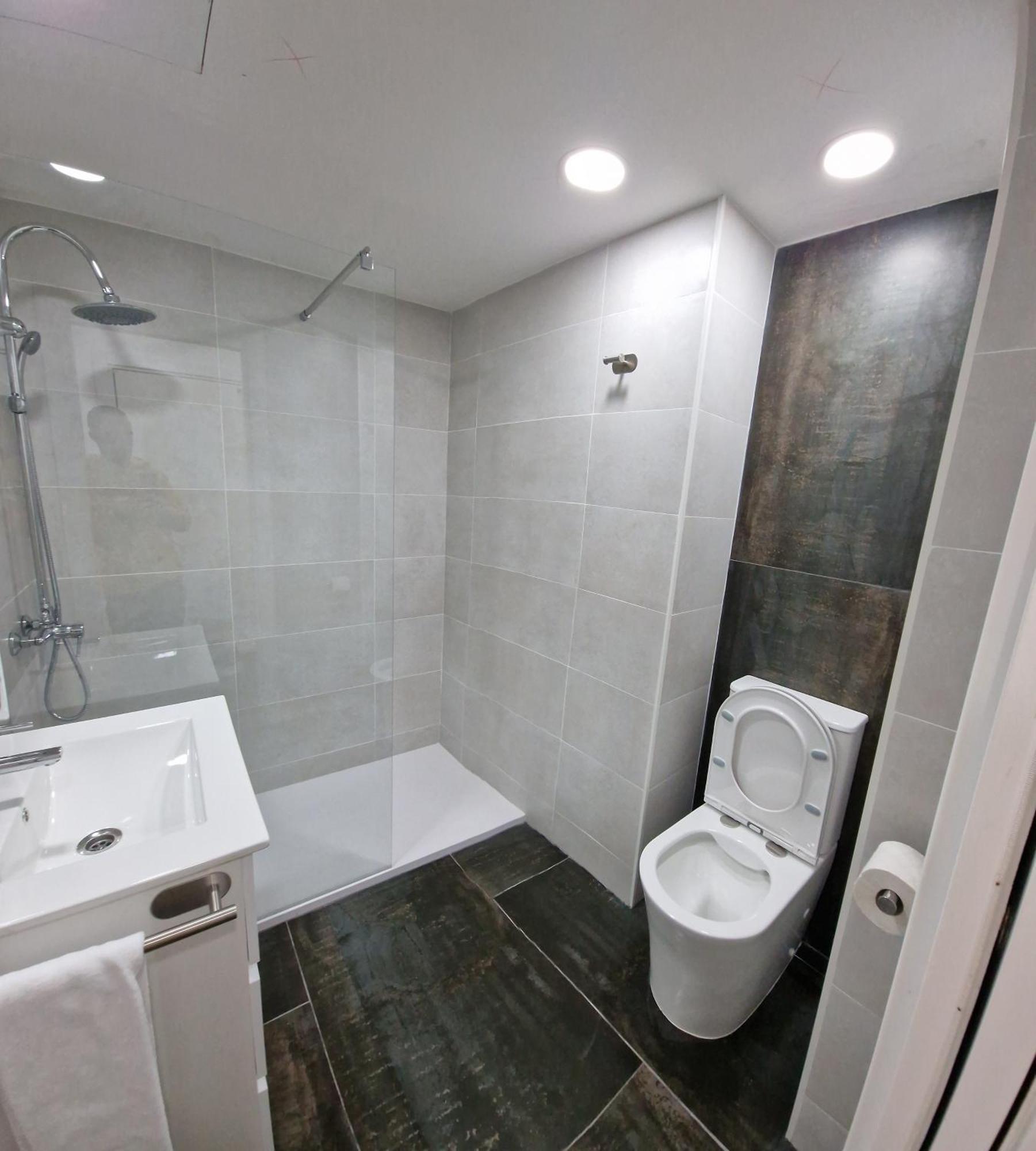 Estudio Recien Reformado En 1 Linea Playa
